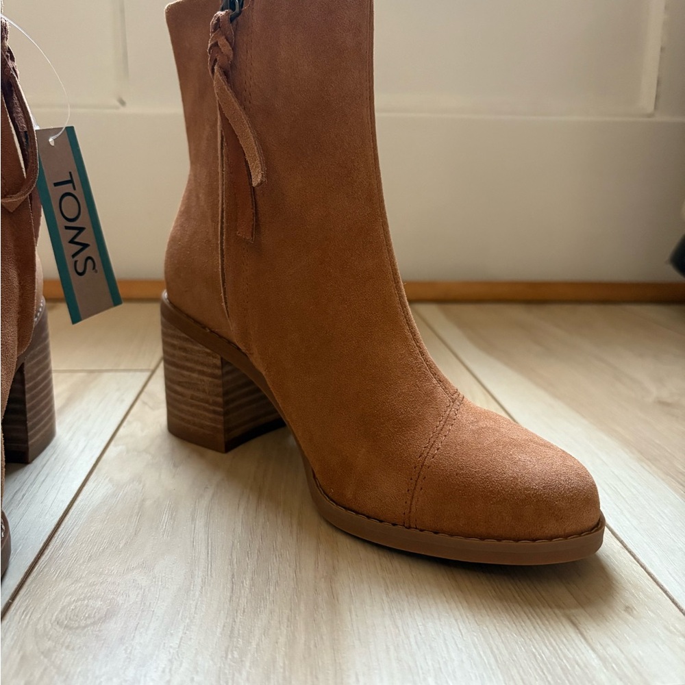 TOMS Tan Suede Stacked Heel Ankle Boots with Stitch Detail - Picture 3 of 5